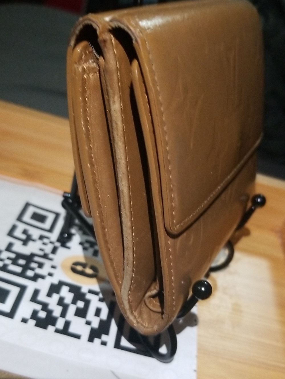 Louis Vuitton Vernis Matte Bifold w COA - Picture 5 of 15